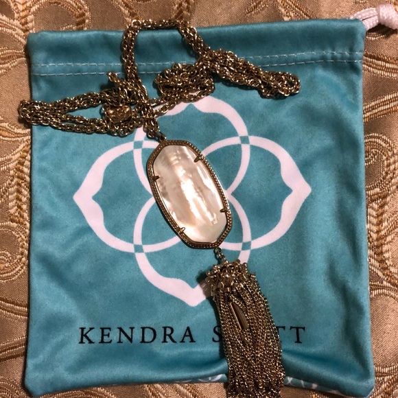 Kendra Scott - Picture 1 of 1